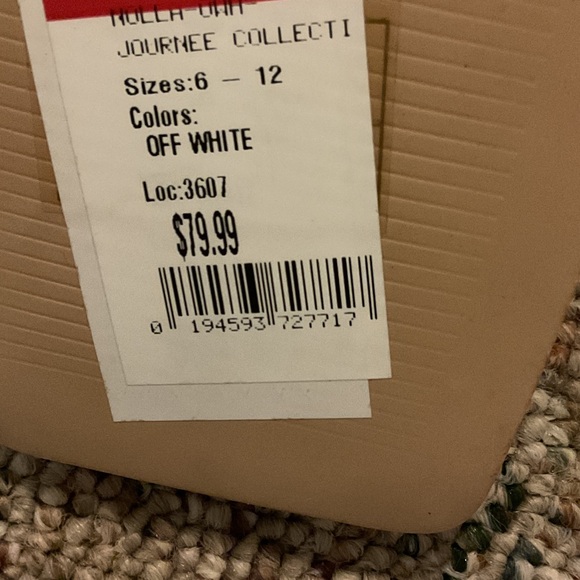 Journee Collection Cream Women's Heels - Picture 4 of 5